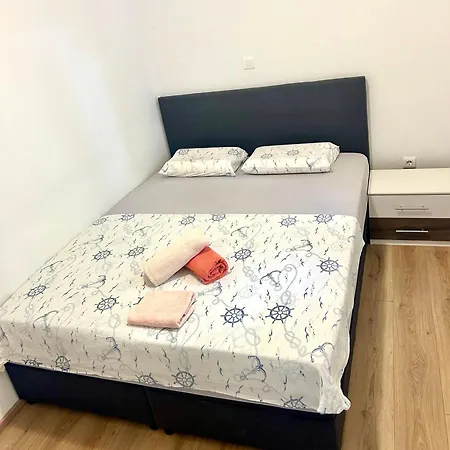 شقة Beautiful Luka *